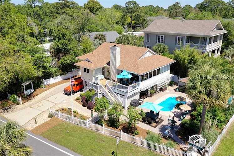 1 Sand Dollar Rd Hilton Head Island, SC 29928