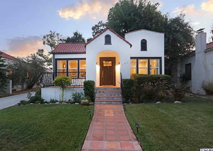 241 S Vinedo Ave, Pasadena, CA 91107 | RubyHome Photo 1