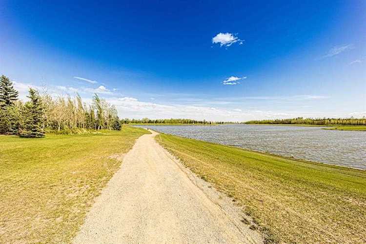 6224 17 Ave SE #1206 Calgary, AB T2A 7X8