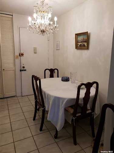 61-25 97th Street Rego Park, NY 11374