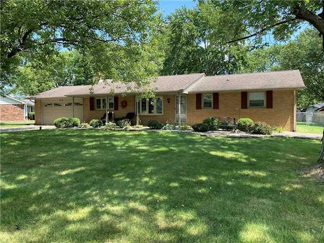 916 Greenhill Way Anderson, IN 46012 | MLS 21804038 Photo 1