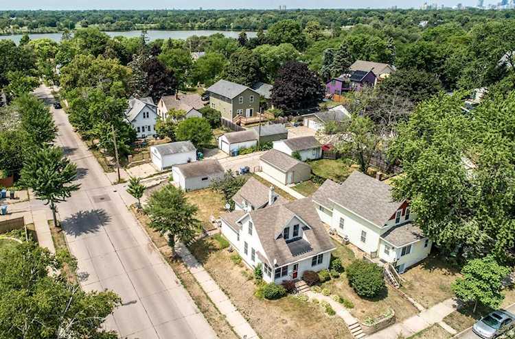 4556 30th Avenue S Minneapolis, MN 55406