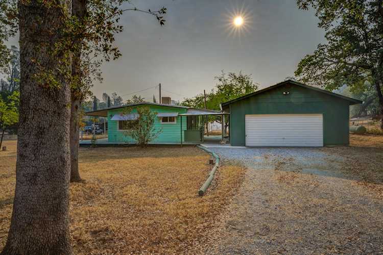 20027 Sunrise Dr Redding, CA 96003 | MLS 21-3726 Photo 1