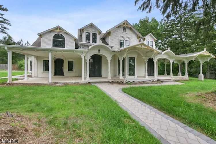 186 W Mount Pleasant Ave Livingston Twp., NJ 07039