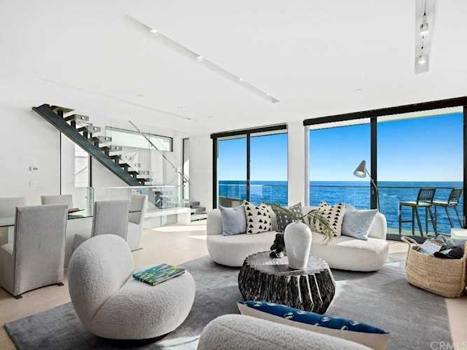 1235 Ocean Front Laguna Beach, CA 92651