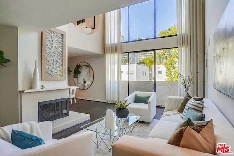 930 N Wetherly Dr #302 West Hollywood, CA 90069