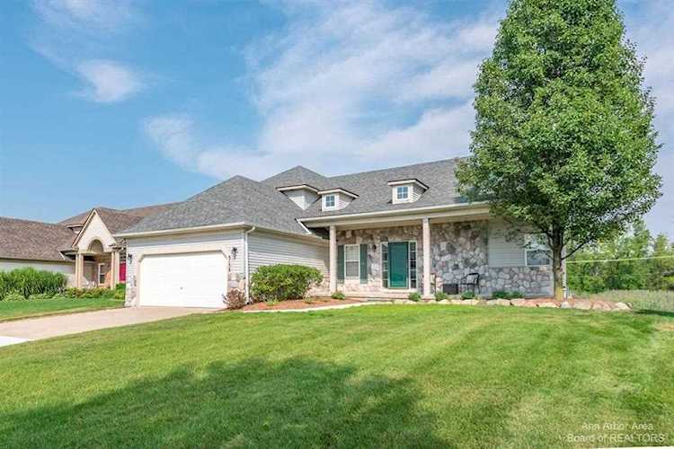 5139 Buckley Dr Pittsfield Twp, MI 48197 | MLS 543282887 Photo 1