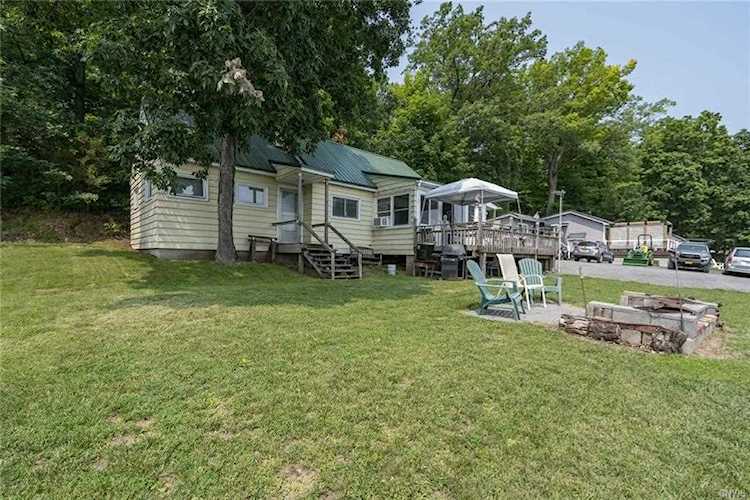 12702 Eastman Tract Henderson, NY 13651