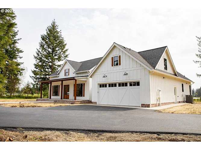 3 NE 202nd Ave Brush Prairie, WA 98606