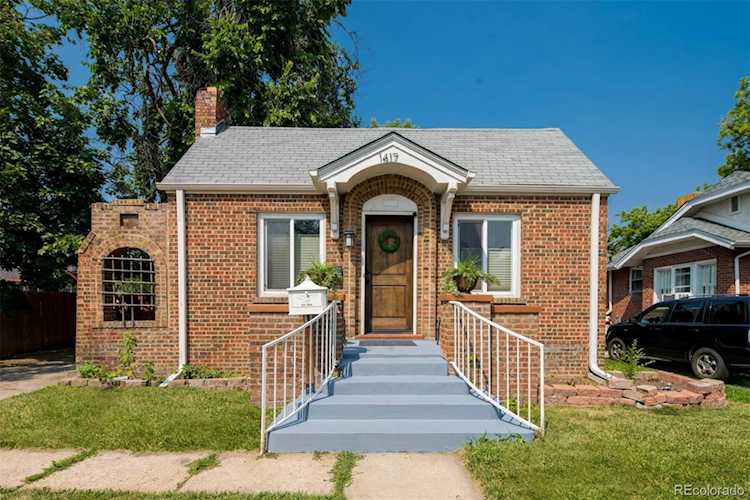 1417 Newport St Denver, CO 80220