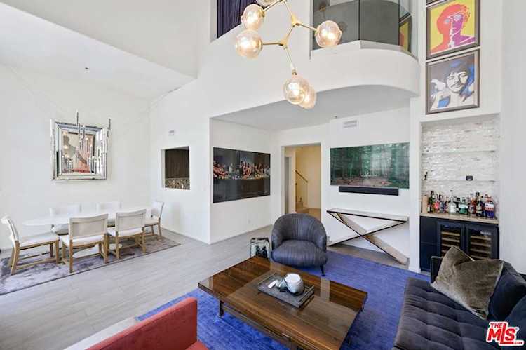 930 N Doheny Dr #416 West Hollywood, CA 90069