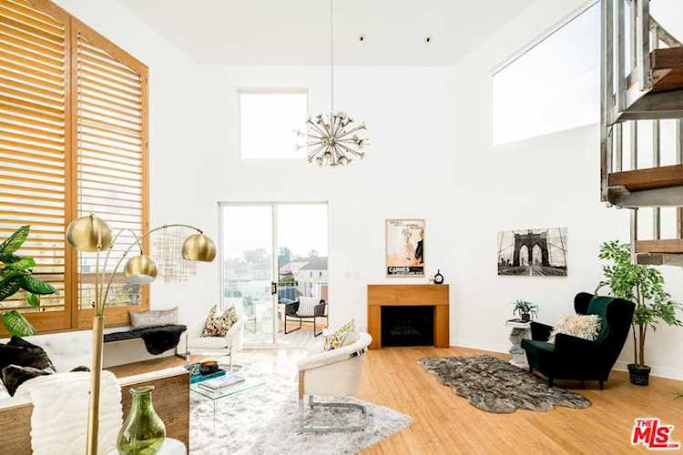 235 Main St #321 Venice, CA 90291