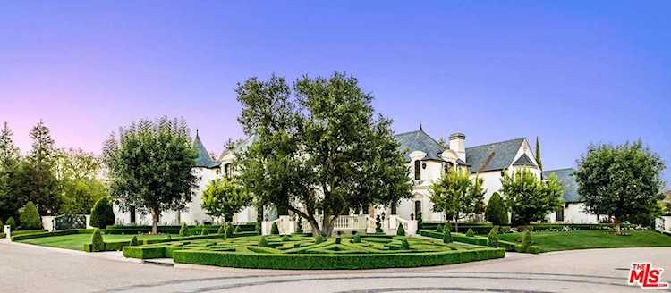 25365 Prado De La Felicidad Calabasas, CA 91302