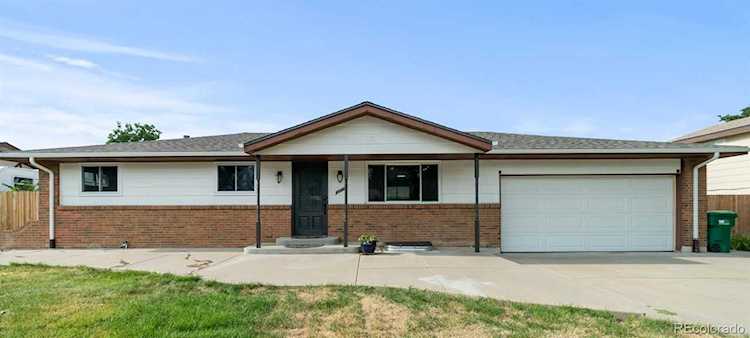 9301 W Louisiana Ave Lakewood, CO 80232