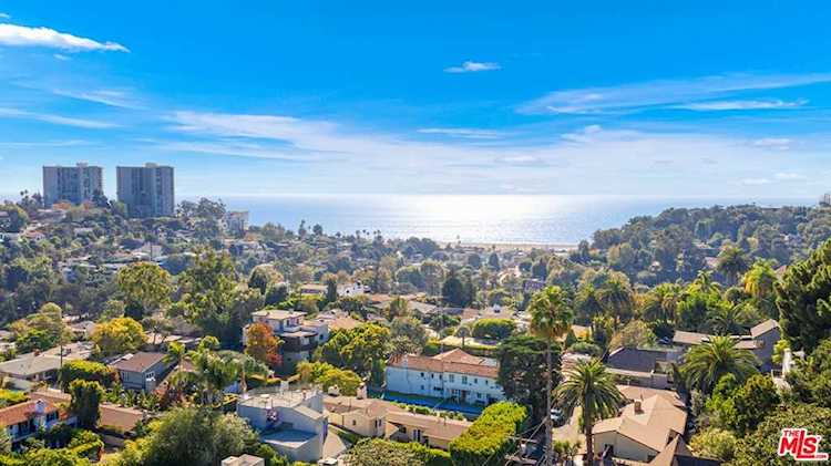 410 Amalfi Dr Pacific Palisades, CA 90272