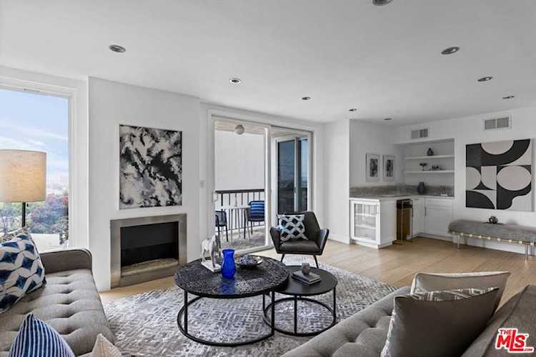 8535 W West Knoll Dr #321, West Hollywood, CA 90069 | RubyHome Photo 1