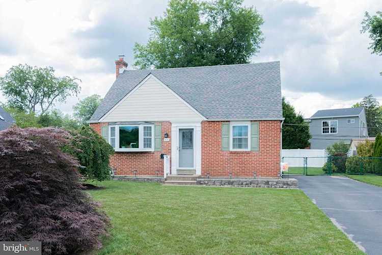 612 Orchard WAY Hatboro, PA 19040