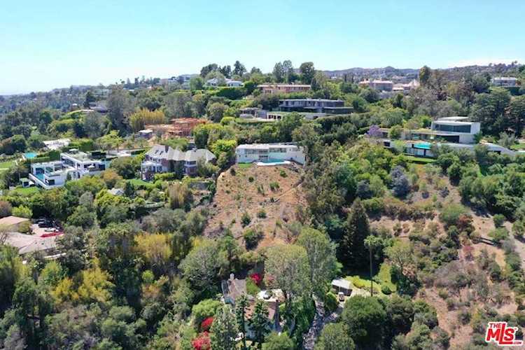 948 Bel Air Rd Los Angeles, CA 90077