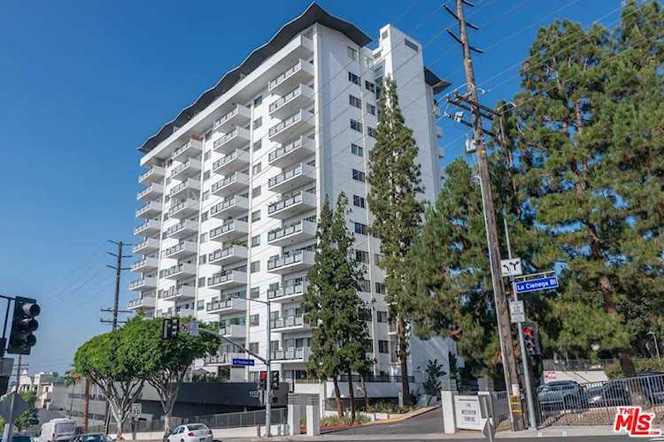 1155 N La Cienega Blvd #202 West Hollywood, CA 90069