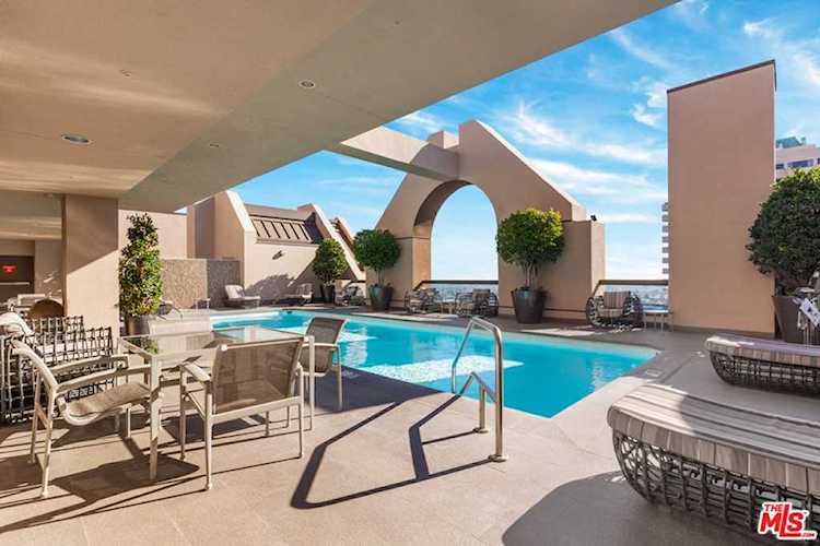 10520 Wilshire Blvd #601 Los Angeles, CA 90024