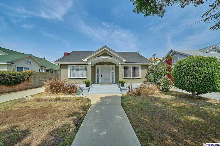 1051 5th Ave Los Angeles, CA 90019