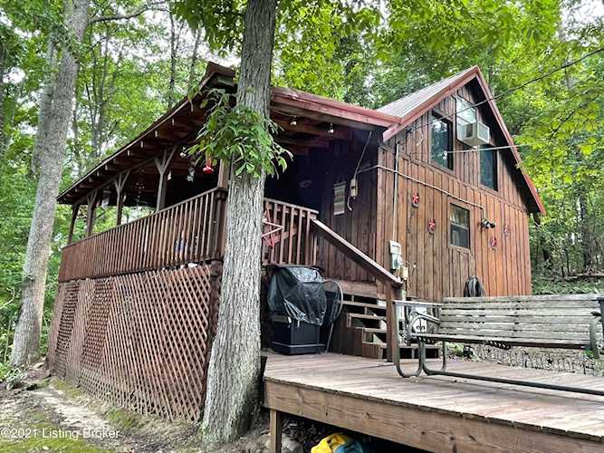 951 Rock Ln Mammoth Cave, KY 42259