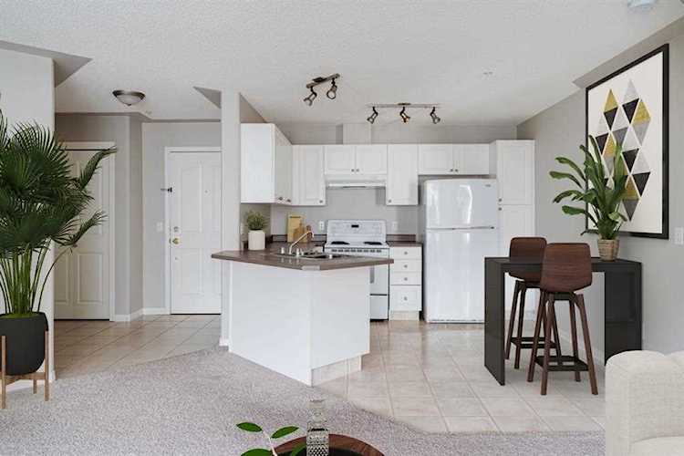 345 Rocky Vista Park NW #328 Calgary, AB T3G 5K6