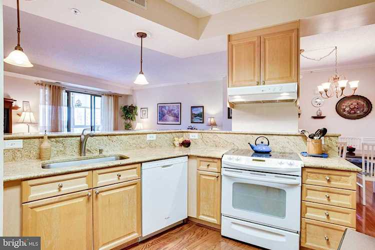 19365 Cypress Ridge Terrace #414 For Sale in Leesburg Photo 1