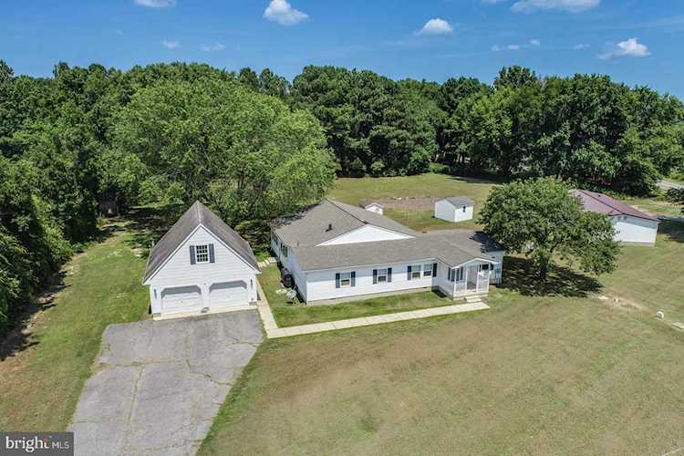 2343 Burnite Mill Rd Felton, DE 19943