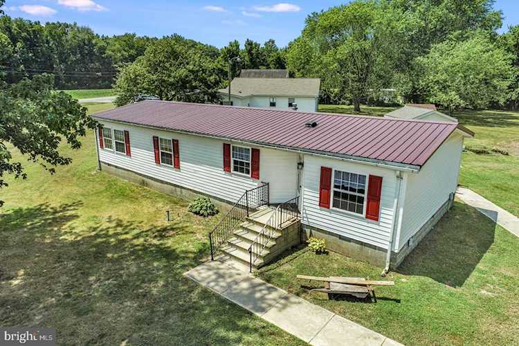 1532 Spider Web Rd Felton, DE 19943