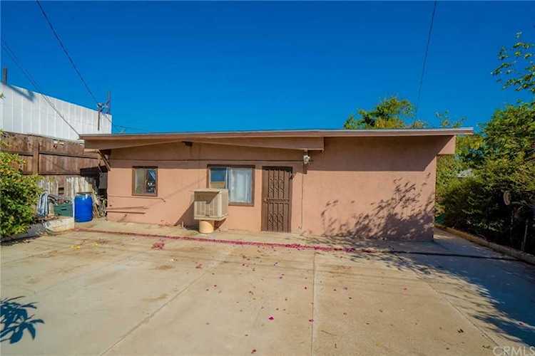 9919 Bloomington Ave Bloomington, CA 92316
