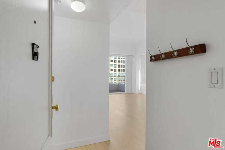 10501 Wilshire Blvd #812 Los Angeles, CA 90024