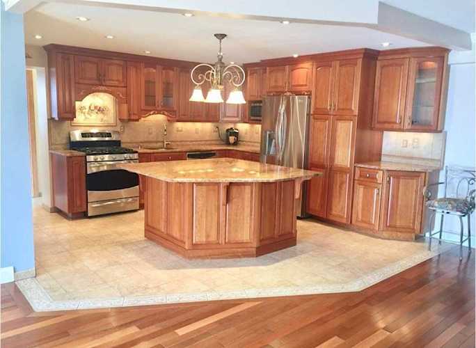 6 Whittier Place #4N Boston, MA 02114