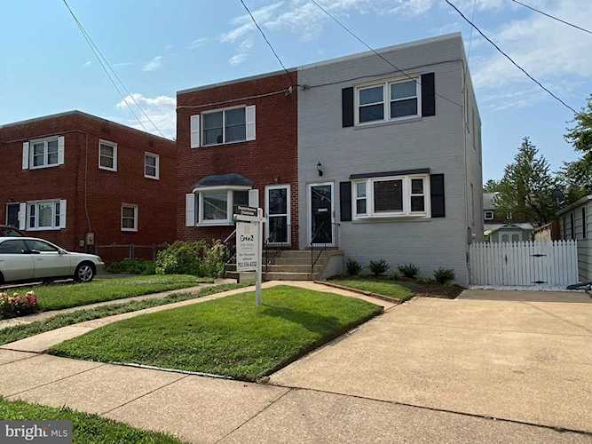 105 Del Ray Ave E #B Alexandria, VA 22301 | MLS ® VAAX2001822 Photo 1