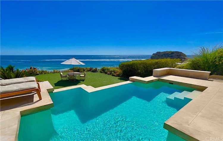 25 Bay Dr Laguna Beach, CA 92651