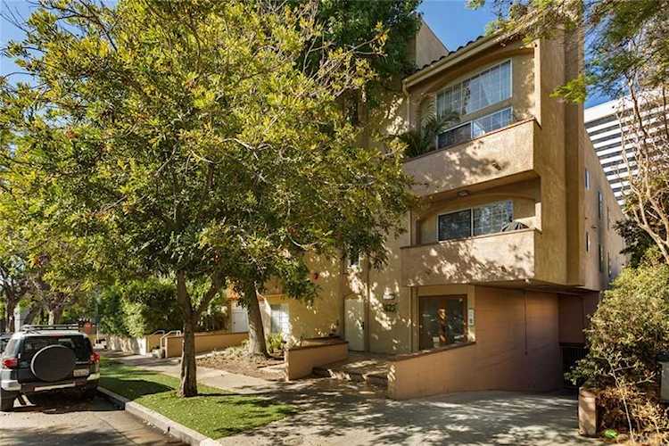 1639 Camden Ave #303 Los Angeles, CA 90025