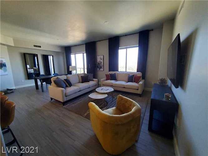 8255 S Las Vegas Blvd #1919 Las Vegas, NV 89123
