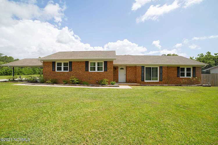 5301 Peden Point Road Wilmington, NC 28409