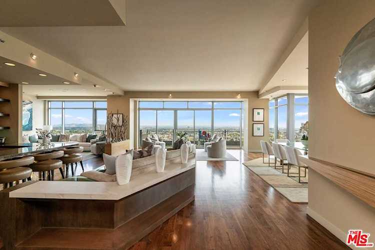 10800 Wilshire Blvd #1303 Los Angeles, CA 90024