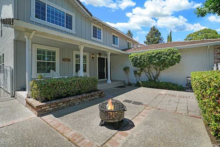 472 Stonewood Drive Vacaville, CA 95687 | MLS 321065710 Photo 1
