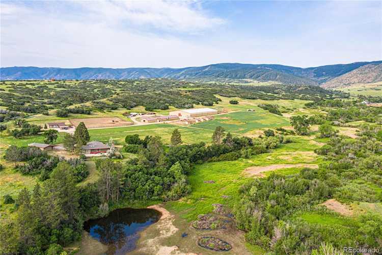 4898 Jackson Creek Rd Sedalia, CO 80135