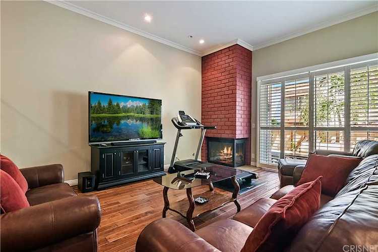 5533 Edward E Horton Ln #3 Encino, CA 91316