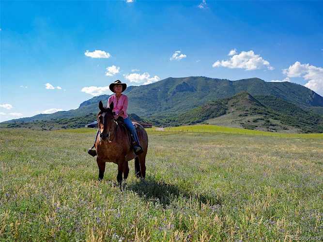42855 Rolling Ridge Rd Steamboat Springs, CO 80487 | MLS 9508845 Photo 1