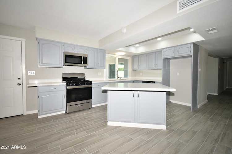 3832 W Eva Street Phoenix, AZ 85051 | MLS 6270572 Photo 1