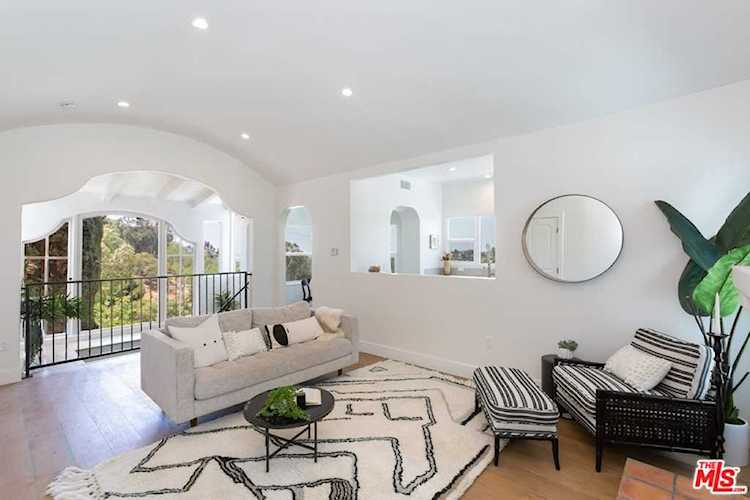 1421 Ewing St, Los Angeles, CA 90026 | RubyHome Photo 1