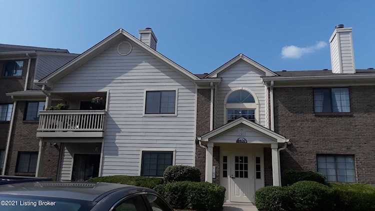 8406 Ambrosse Ln #101 Jeffersontown, KY 40299