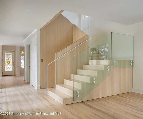330 Gillespie St Aspen, COLORADO 81611