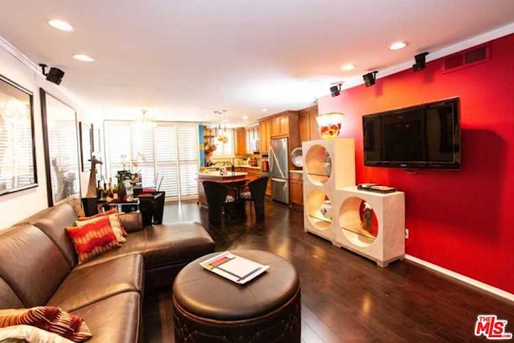 10751 Wilshire Blvd #905 Los Angeles, CA 90024