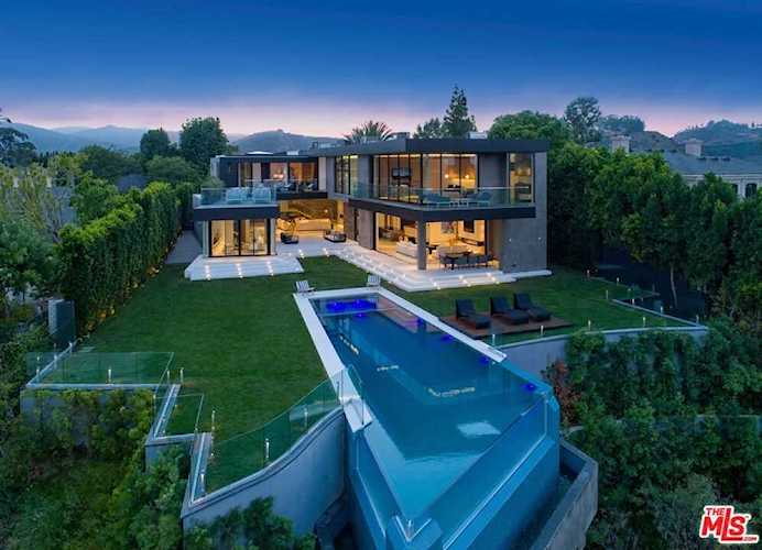 11507 Orum Rd Los Angeles, CA 90049