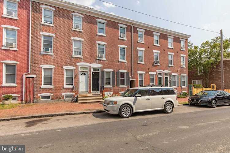 720 Chain St Norristown, PA 19401